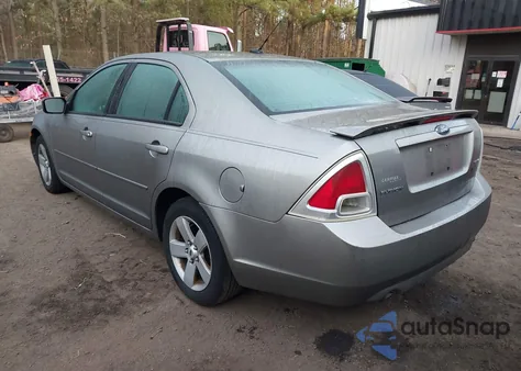 2009 Ford Fusion Se z USA, uszkodzony, nr VIN 3FAHP07199R204666
